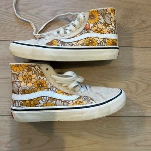 Lightly worn youth girls high top sunflower vans -sfh